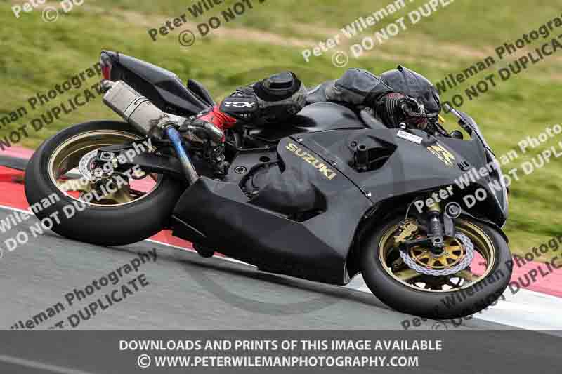 cadwell no limits trackday;cadwell park;cadwell park photographs;cadwell trackday photographs;enduro digital images;event digital images;eventdigitalimages;navarra;no limits trackdays;peter wileman photography;racing digital images;trackday digital images;trackday photos